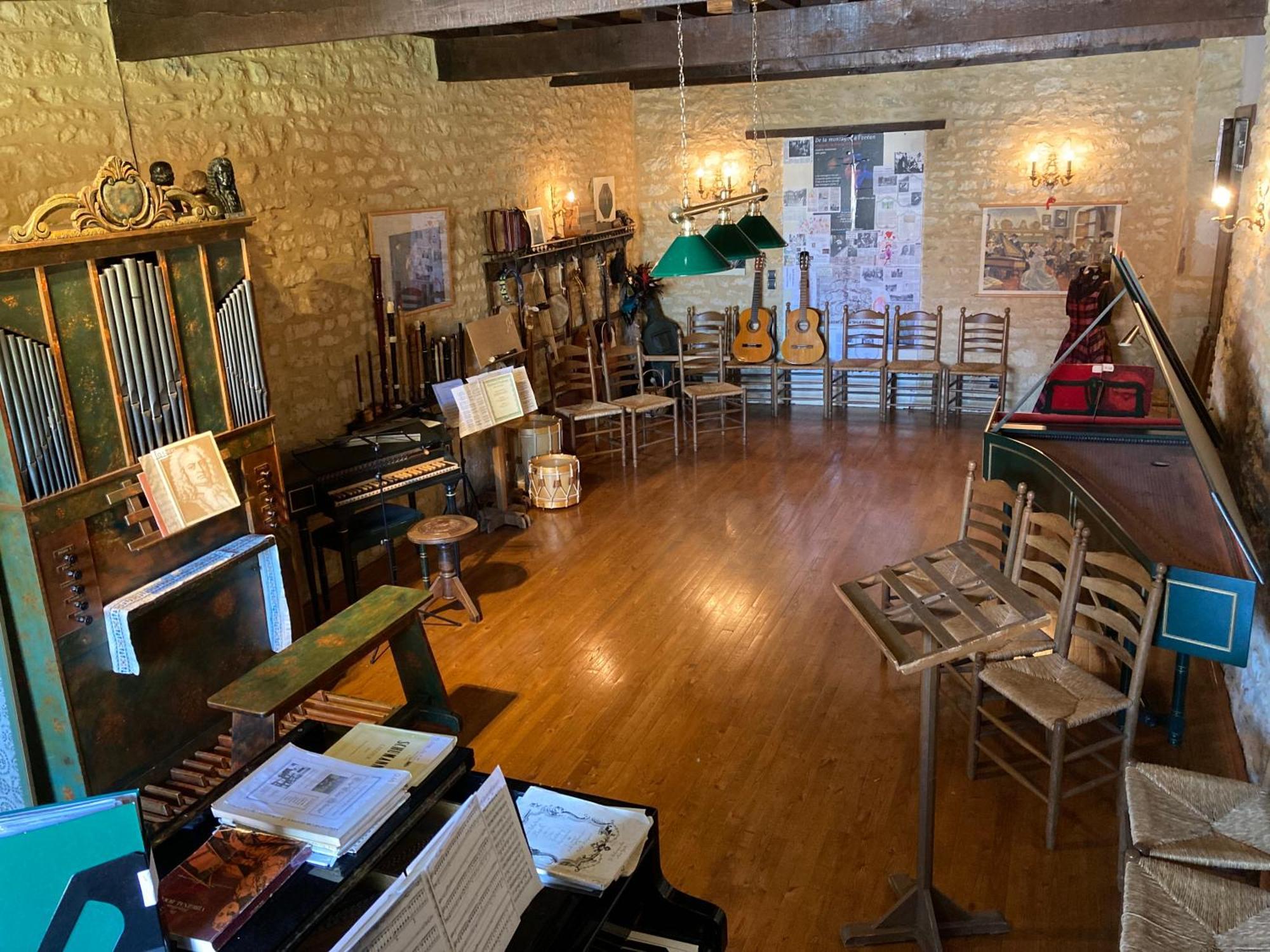 Maison Les Beaux Arts Mouzay  Exteriér fotografie