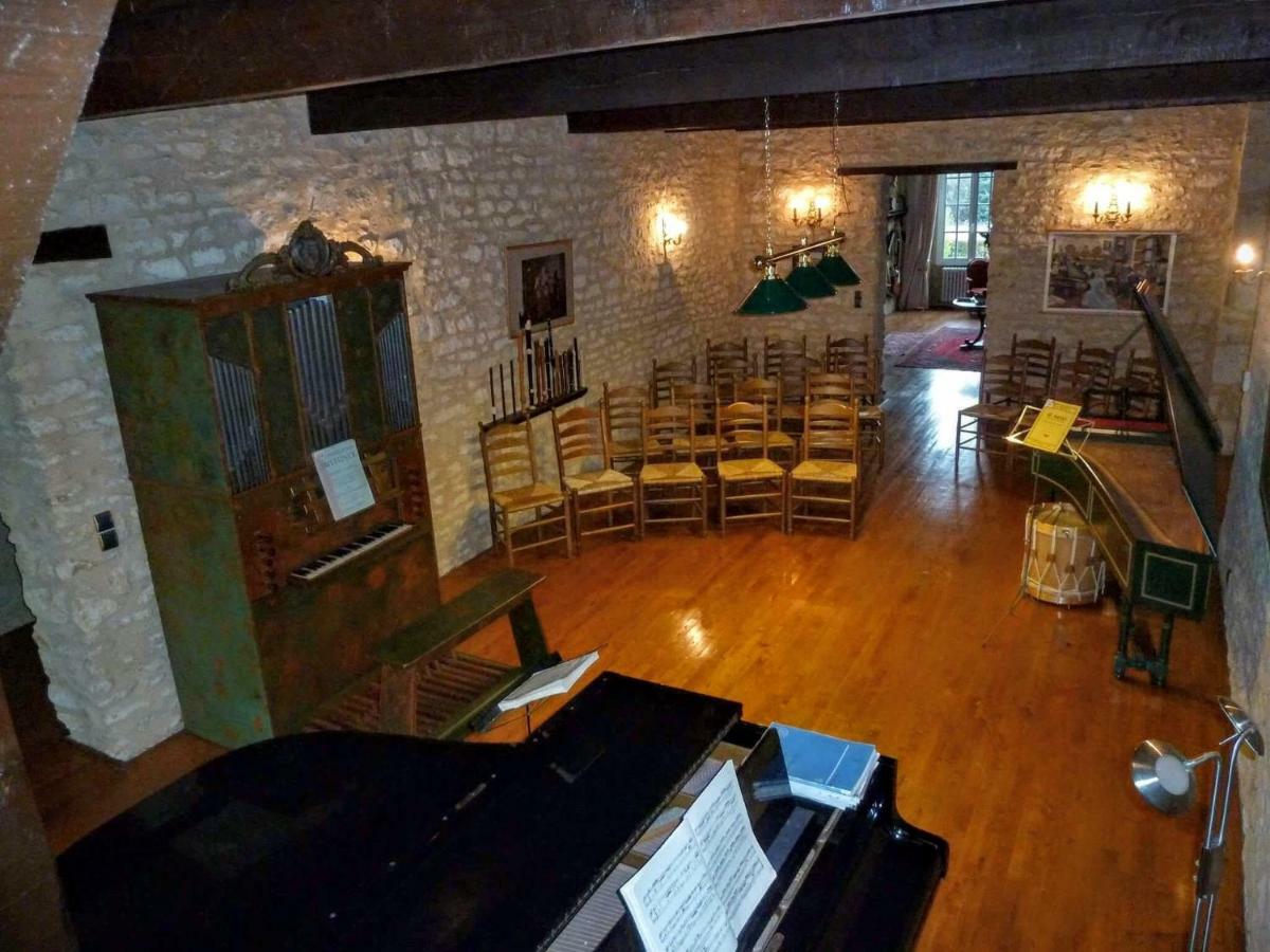 Maison Les Beaux Arts Mouzay  Exteriér fotografie